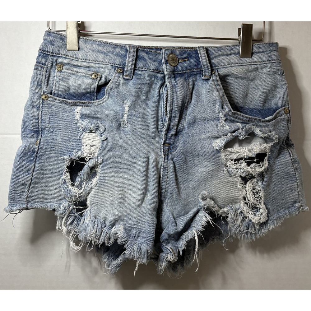 Almost Famous Women’s Distressed Frayed Cut Off Jean Blue Denim Shorts Size 5